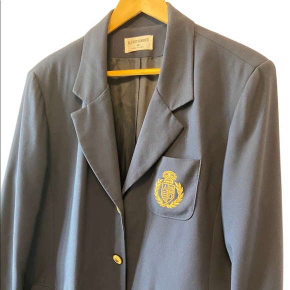 VINTAGE ALFRED DUNNER Navy 3 Button Crest Blazer - Picture 4 of 8